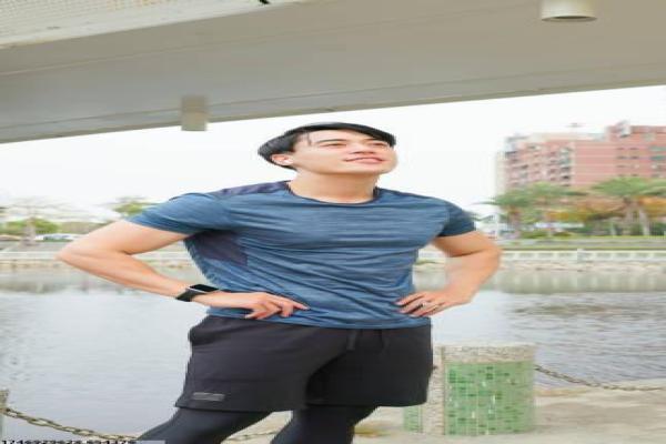 光谷体育馆羽毛球培训班的报名和优惠