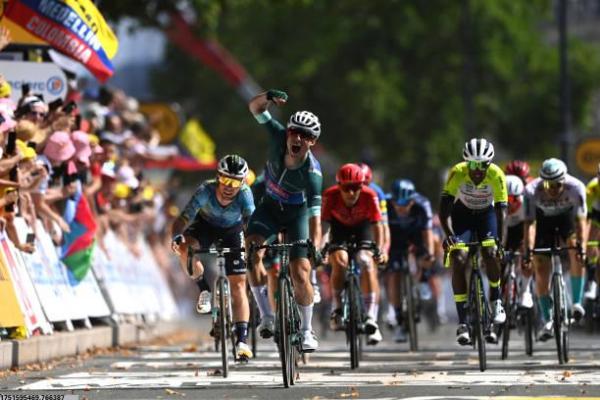 活水体育运动培训中心开班通知